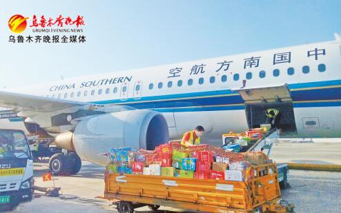 新疆特產(chǎn)搭乘互聯(lián)網(wǎng)快車，航空公司全力保障熱銷運力